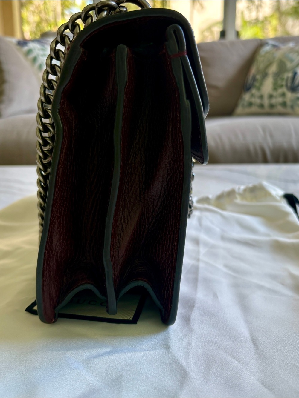 Gucci Dionysus Medium Rare Burgundy Leather Shoulder Bag - Picture 3 of 13